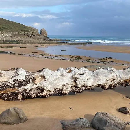 Atractivo Apto Playa De Usgo * Miengo